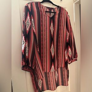 Women’s high low western blouse. Size XL. Like new. Worn twice.